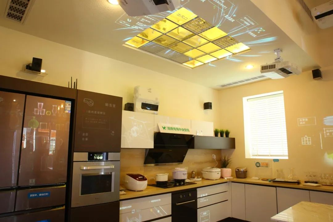 格力零碳健康家升级亮相智博会展示智慧生活新维度