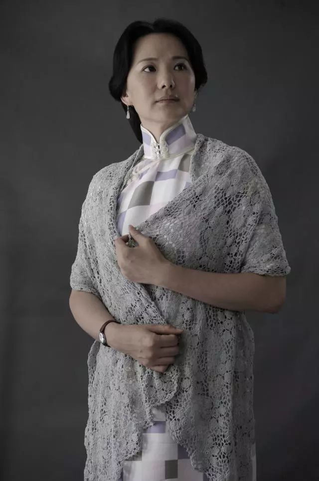 小欢喜温柔妈妈刘静穿上旗袍后完美诠释了什么叫端庄温婉