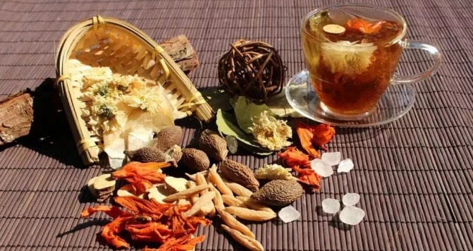 秋季茶疗养生,从哪一杯开始?