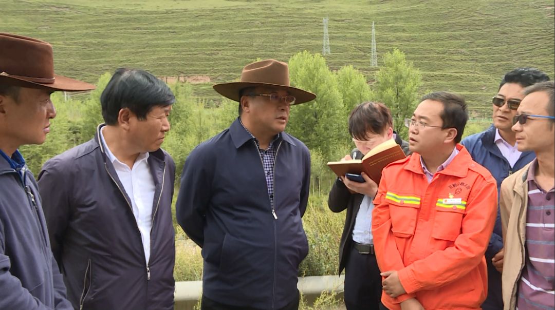 上的批示精神,8月23日,州委副书记,玉树市委书记蔡成勇同志在市委常委