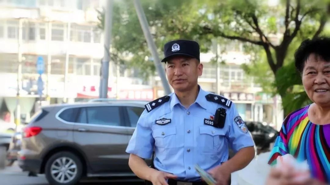 怀柔最美警察陈万里这次我们帮你