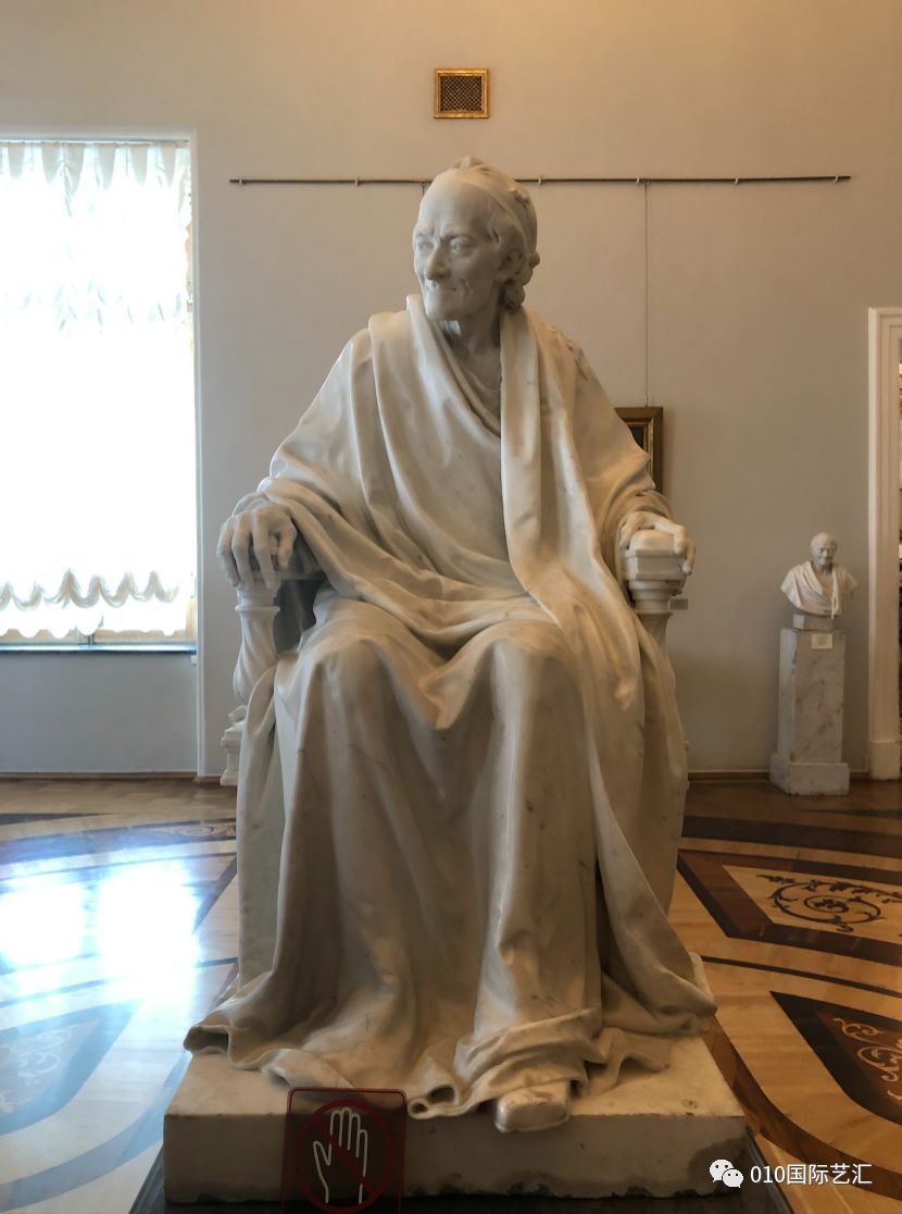 全身的伏尔泰全身的伏尔泰冬宫藏品每张都是经典,曾经我们只能在国内