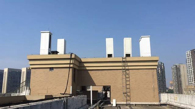 铁塔公司切断基站服务?居民追问知情权,财产权…有错吗?