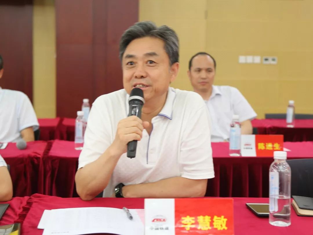 爱在小家情系大家