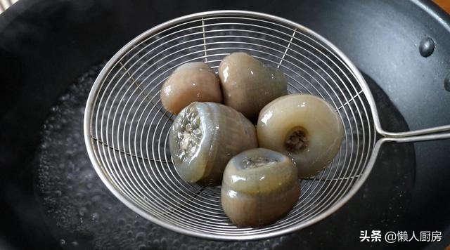 45元买了5个海葵配上豆腐这样烧营养丰富味道鲜没有腥味