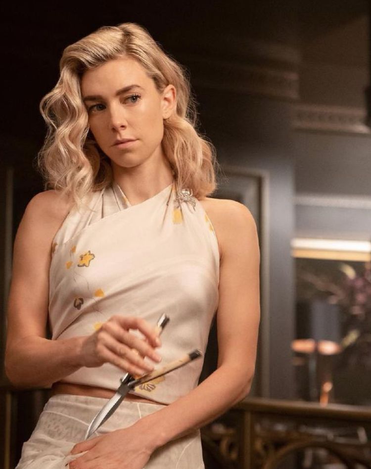 杰森斯坦森《速激外传》片场照曝光,女主打赤脚光膀子肌肉坚实_凡妮莎