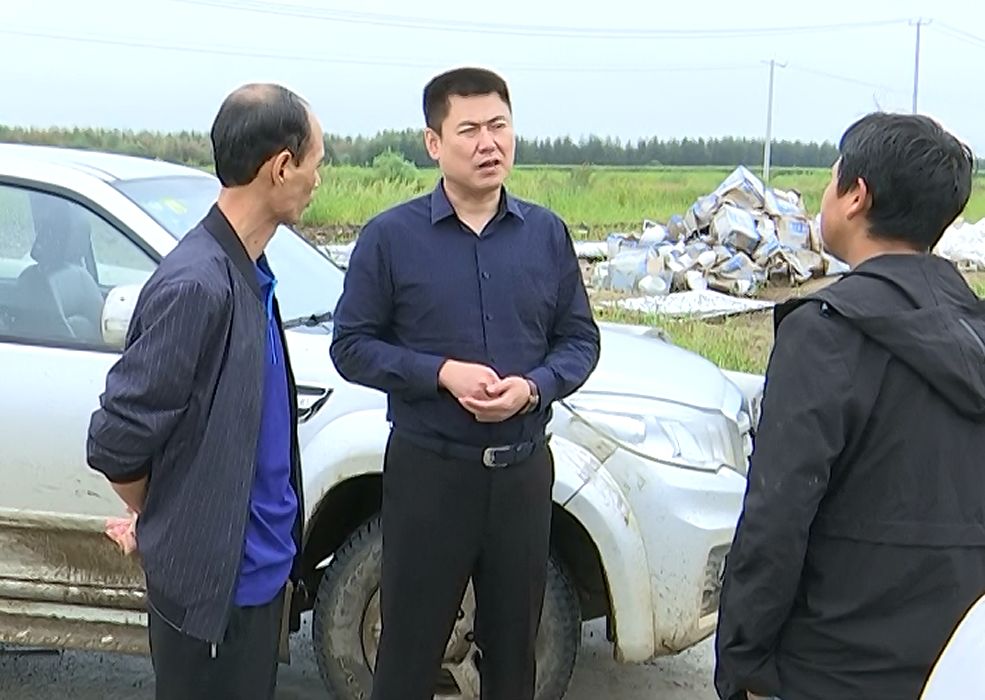 于浩到萝北东方希望畜牧有限公司调研指导工作