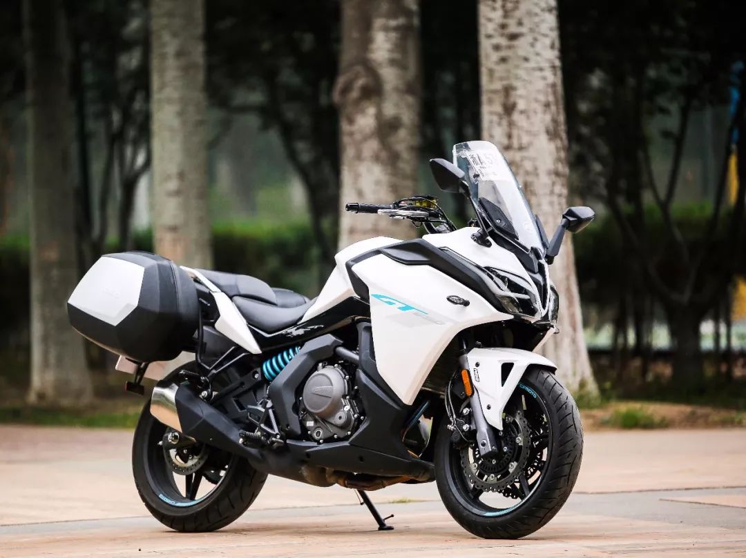 纠结买啥车650gt综合测评来了