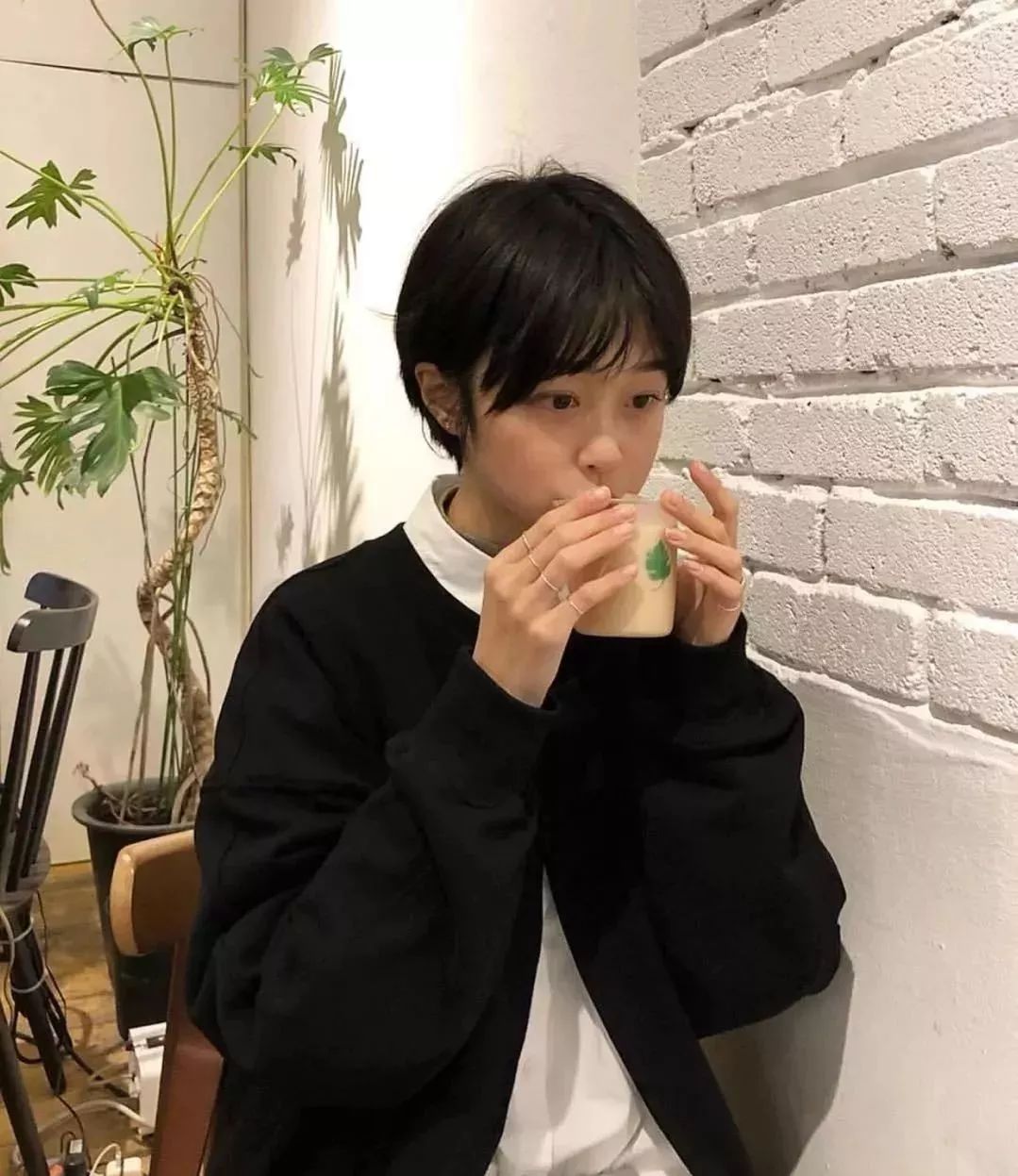 简约俏皮"精灵短发"