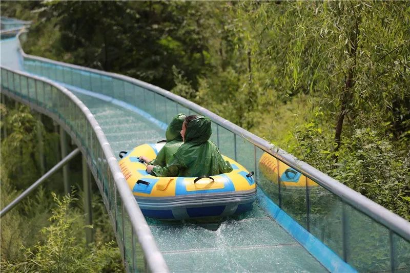 富春桃源831清凉18景区网红丛林玻璃漂流溶洞闯关富春云梯廊桥菠萝水