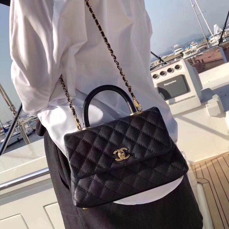香奈儿coco handle手提包有几个尺寸?有哪几种材质?_cm