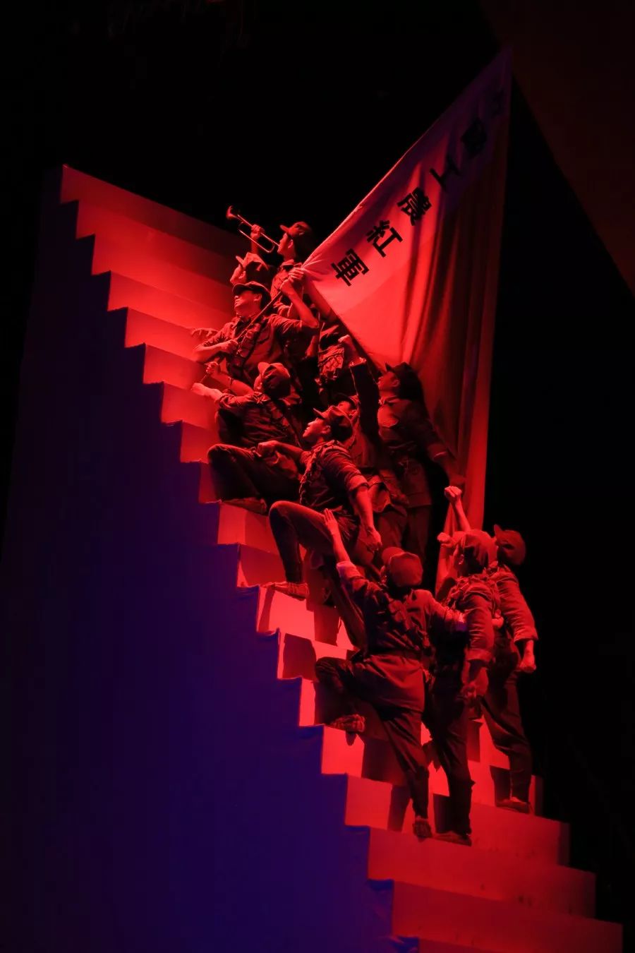 明晚巴中原创大型曲艺剧望红台与四川歌舞大剧院有一场约会