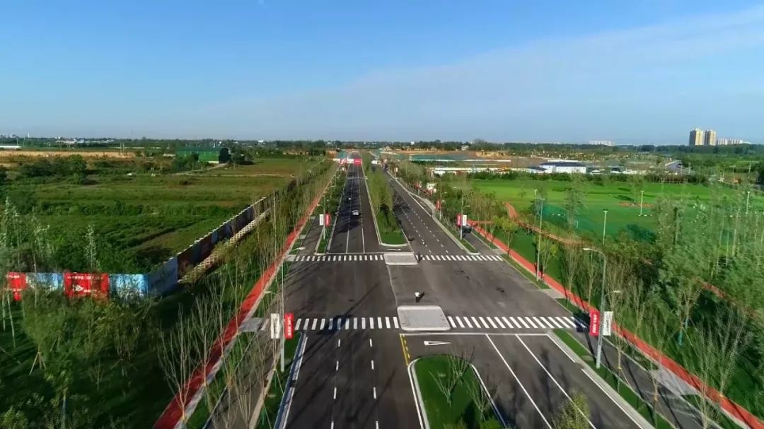 泾阳产业新城位于县城东北部,北至关中环线,西至泾云路,南至泾河新城