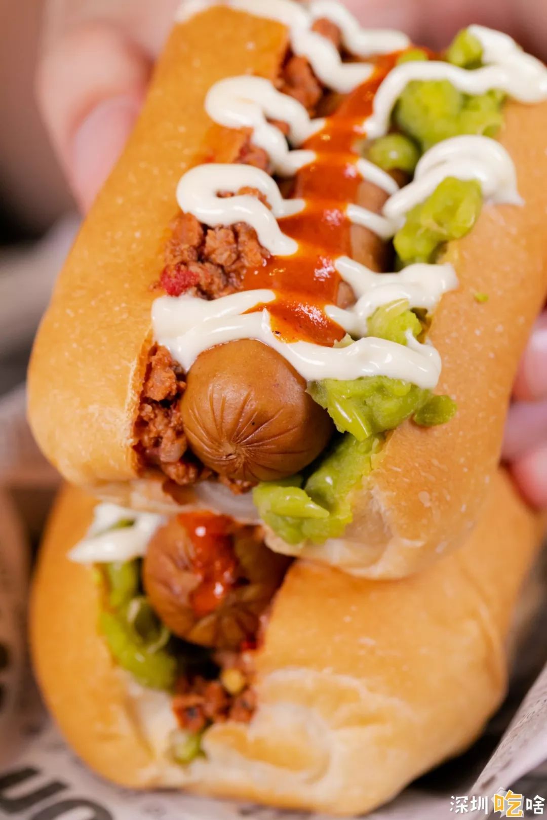 火了74年的「爆馅热狗」请深圳人1元吃热狗