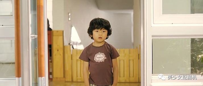 小时候萌吐血的表情包长大变少年版李现韩剧男主角终于出现了