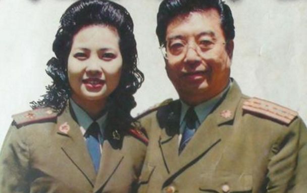 同是李双江之子,李天一打架蹲监狱,大儿子却如此优秀,宠溺是罪