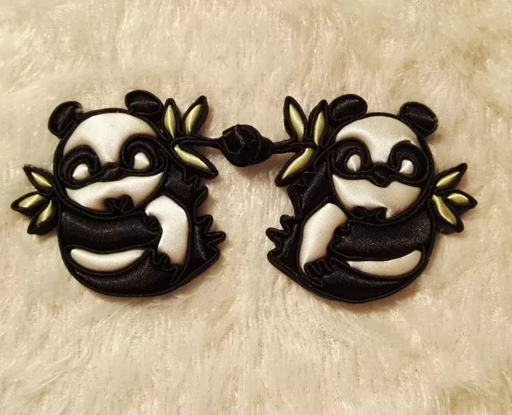 青年中心·尚课 | 做一枚盘扣胸针,体验缠绕指尖的温柔