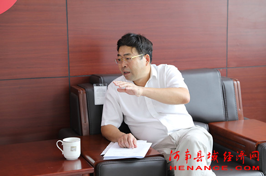 河南省人大代表 内乡县县长杨曙光莅临内乡法院调研指导执行工作