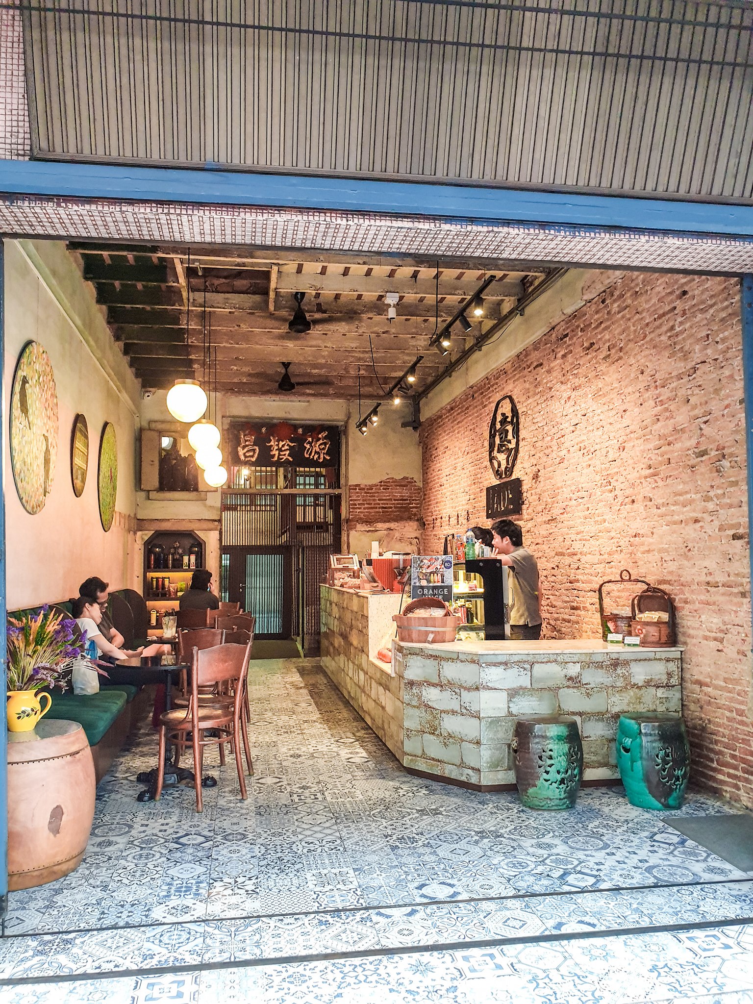 曼谷的中式茶饮店,比中国更中式_装修
