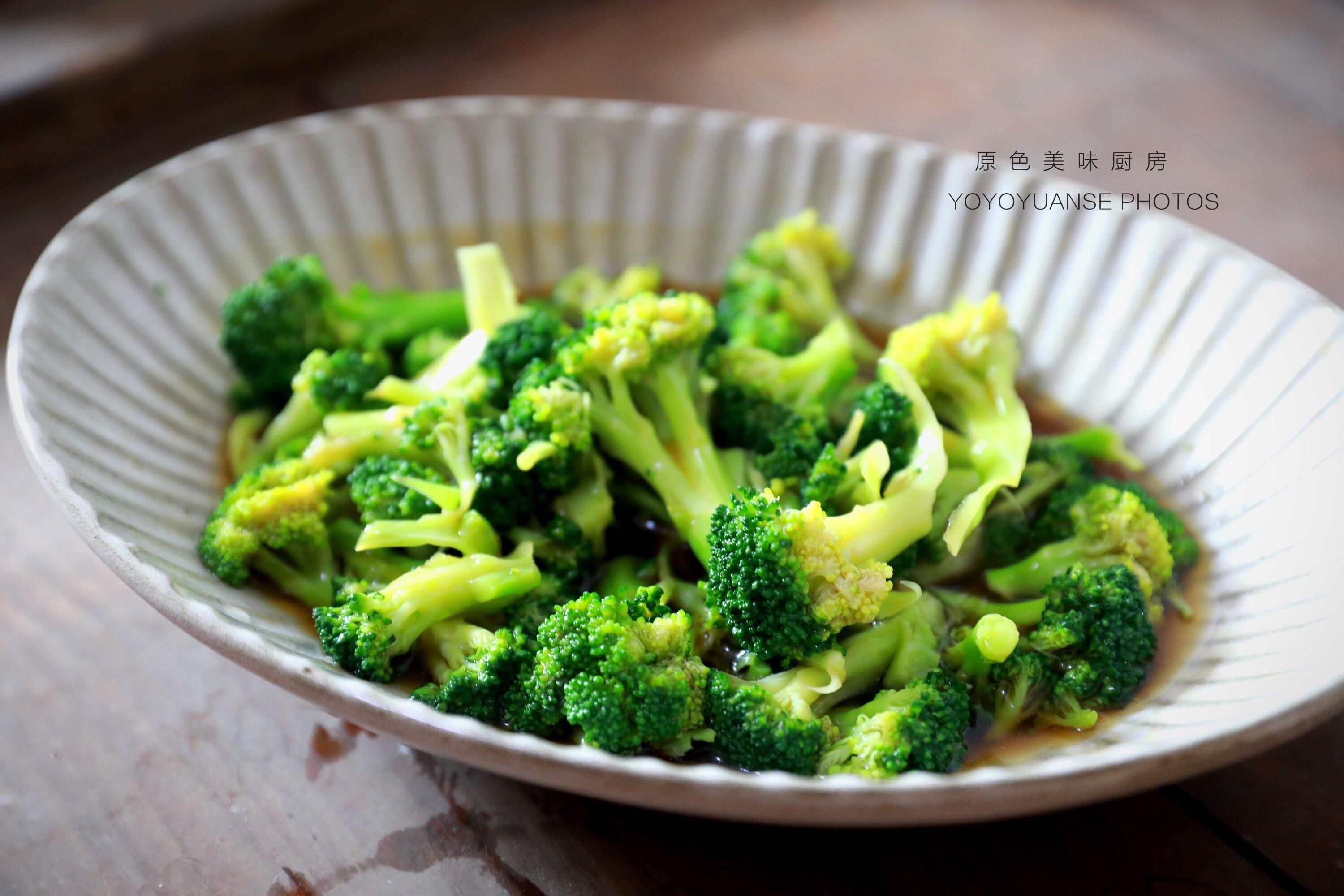 掌握好这个窍门在家也能轻松做出好吃的蚝油西兰花营养又低脂