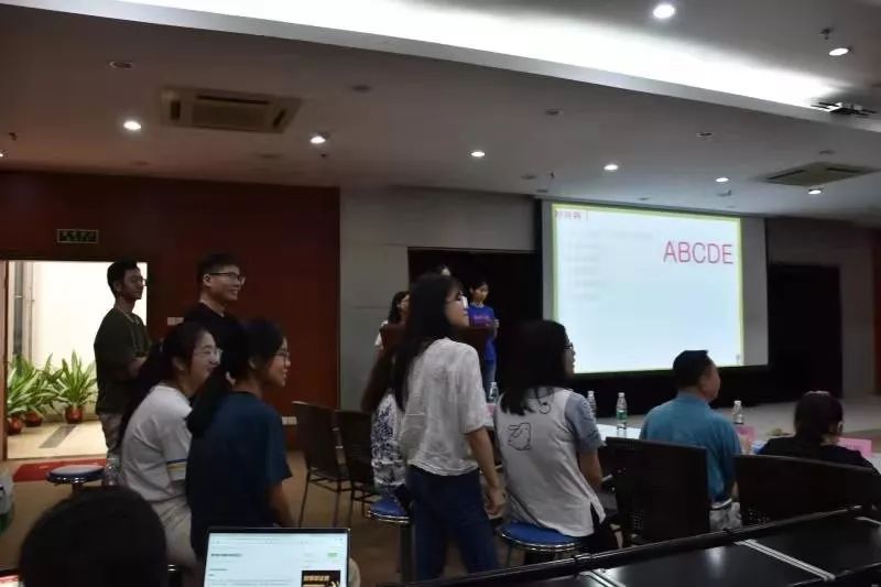 中山大学中山医学院团委学生会学术部审核 | 满意审核发布 | 陈