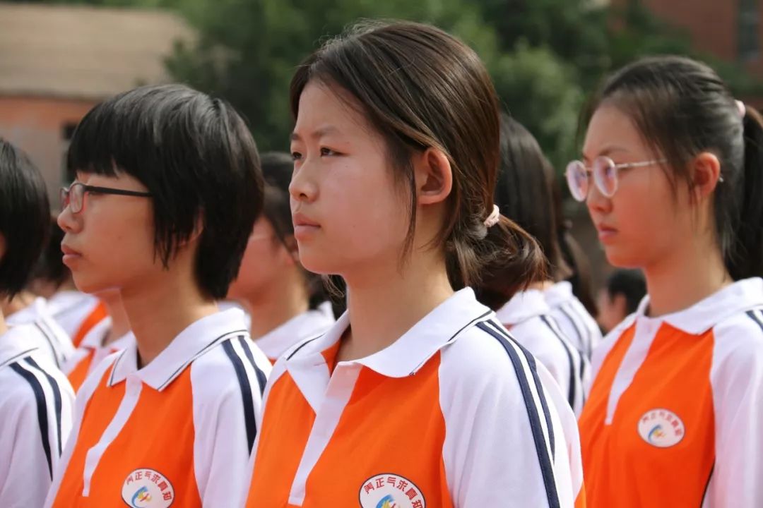 不改的方向标靓丽的风景线衡水市第十四中学军训系列报道二