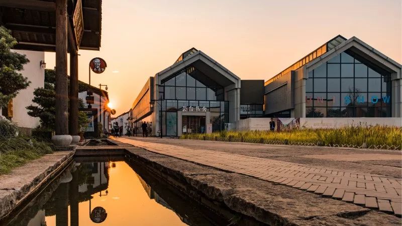 您好我是仓前老街高清大图