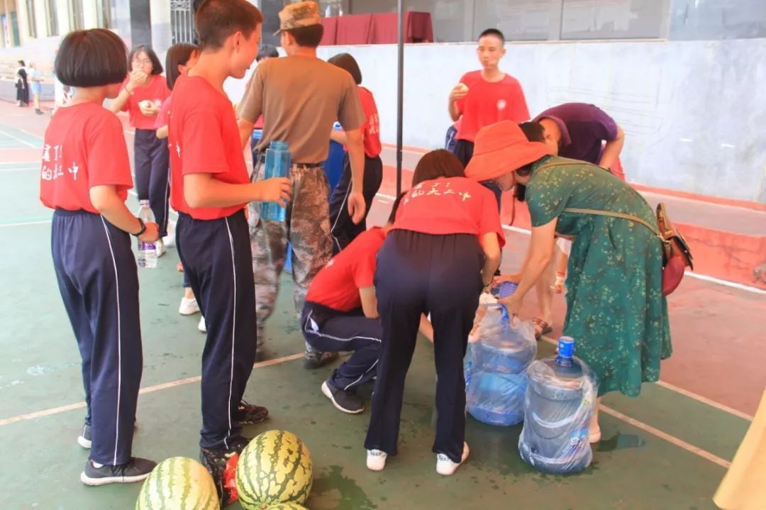 军训特辑狮山学子的军训十二时辰