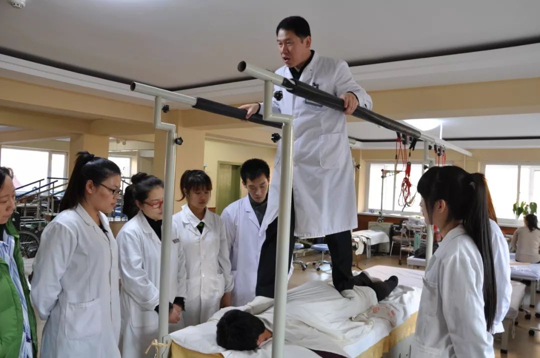 身边好学科中医古法传承创新铸就百姓康复希望