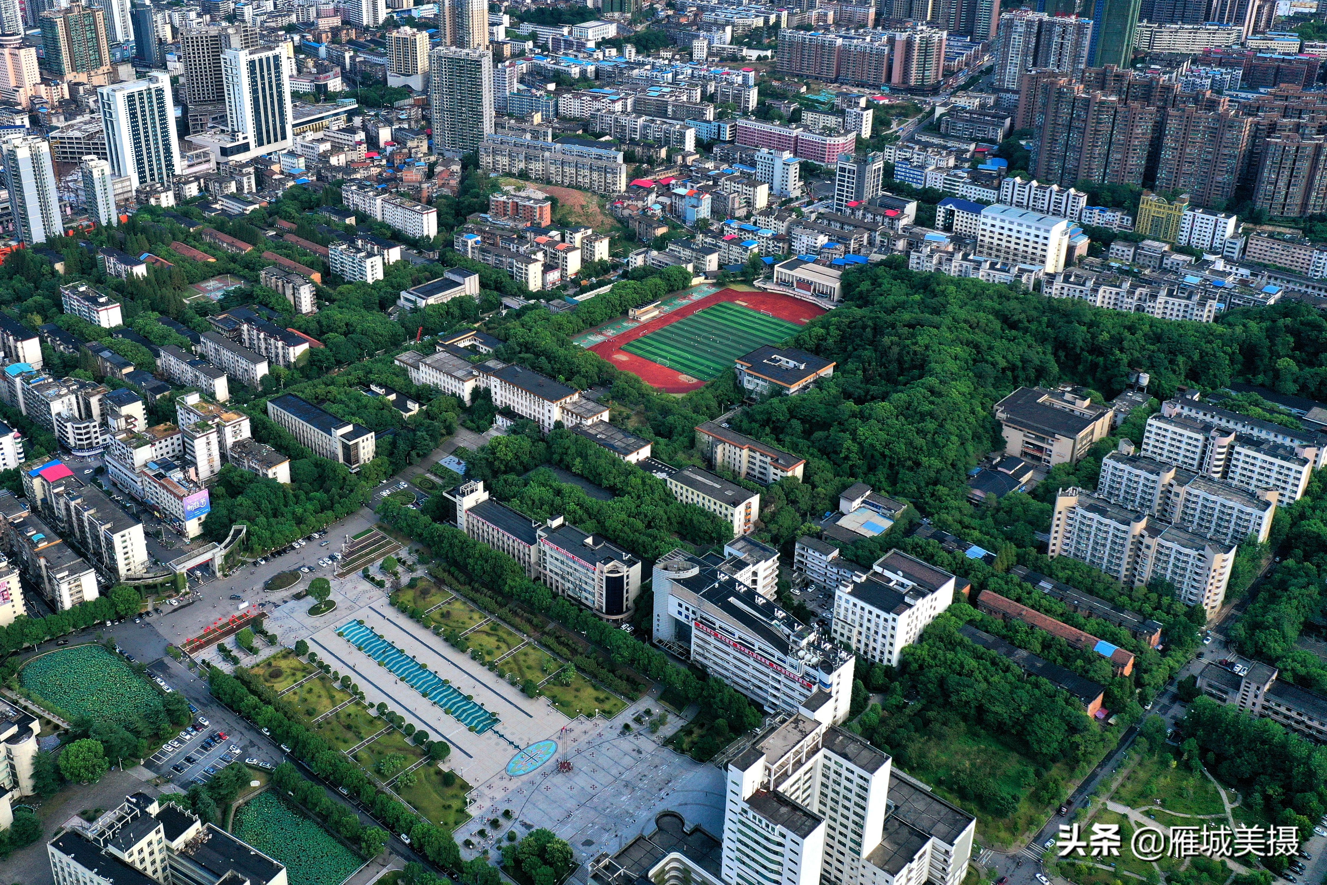 航拍衡阳:大城中央的南华大学红湘校区,高空俯瞰别样美