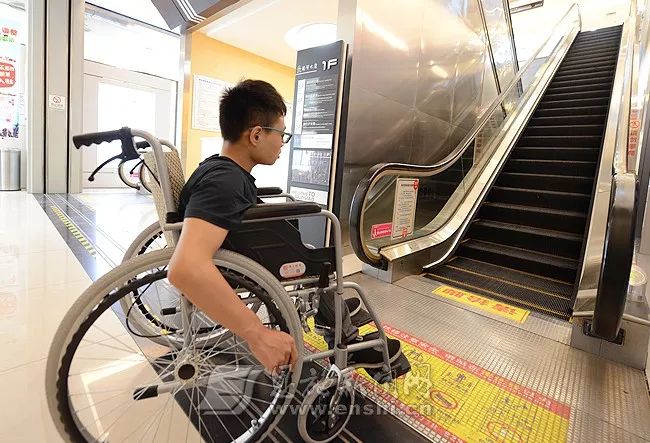 用这种交通工具,在恩施能走多远?19岁男孩连亲水走廊都没去过