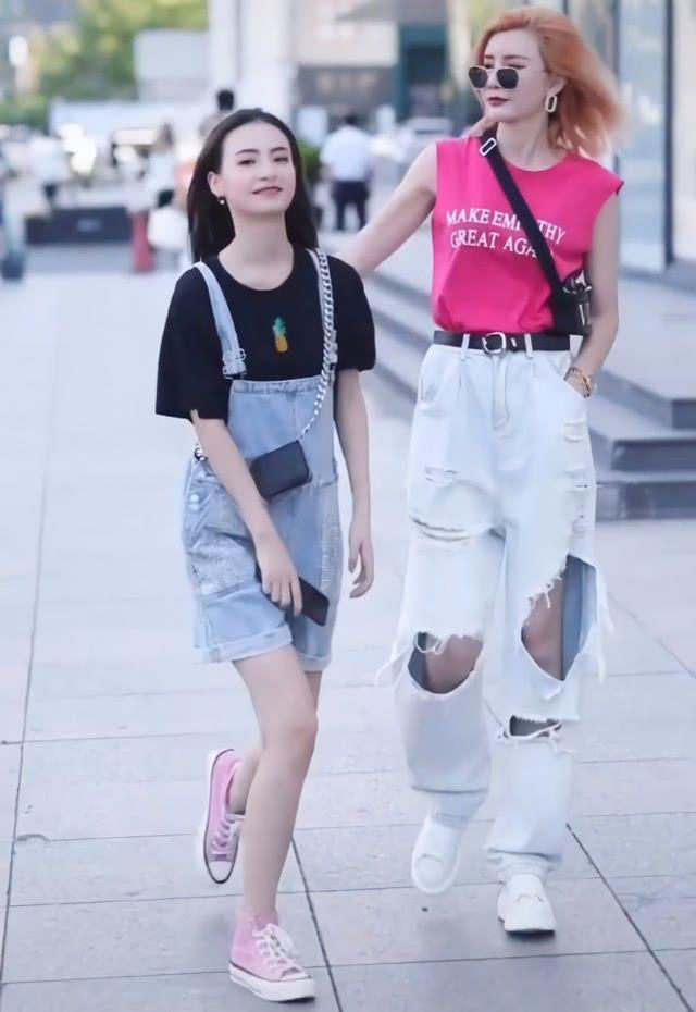 原创俩闺蜜身高差距超大矮的反而赢了全靠这双新款匡威成功抢镜