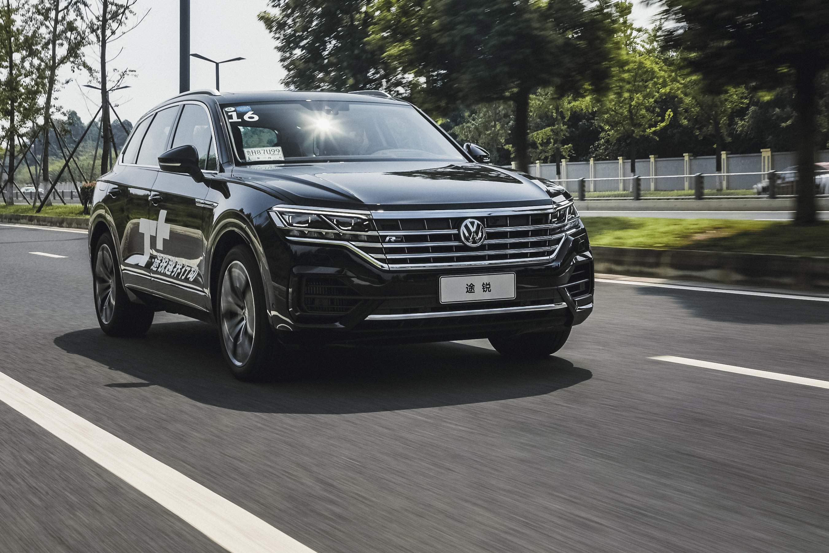 全新途锐:最贵的大众 最野的本色_搜狐汽车_搜狐网