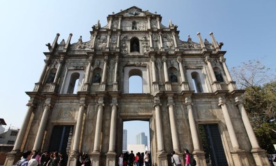 vlog一门一世界初探澳门豪华娱乐城部分场所有年龄限制