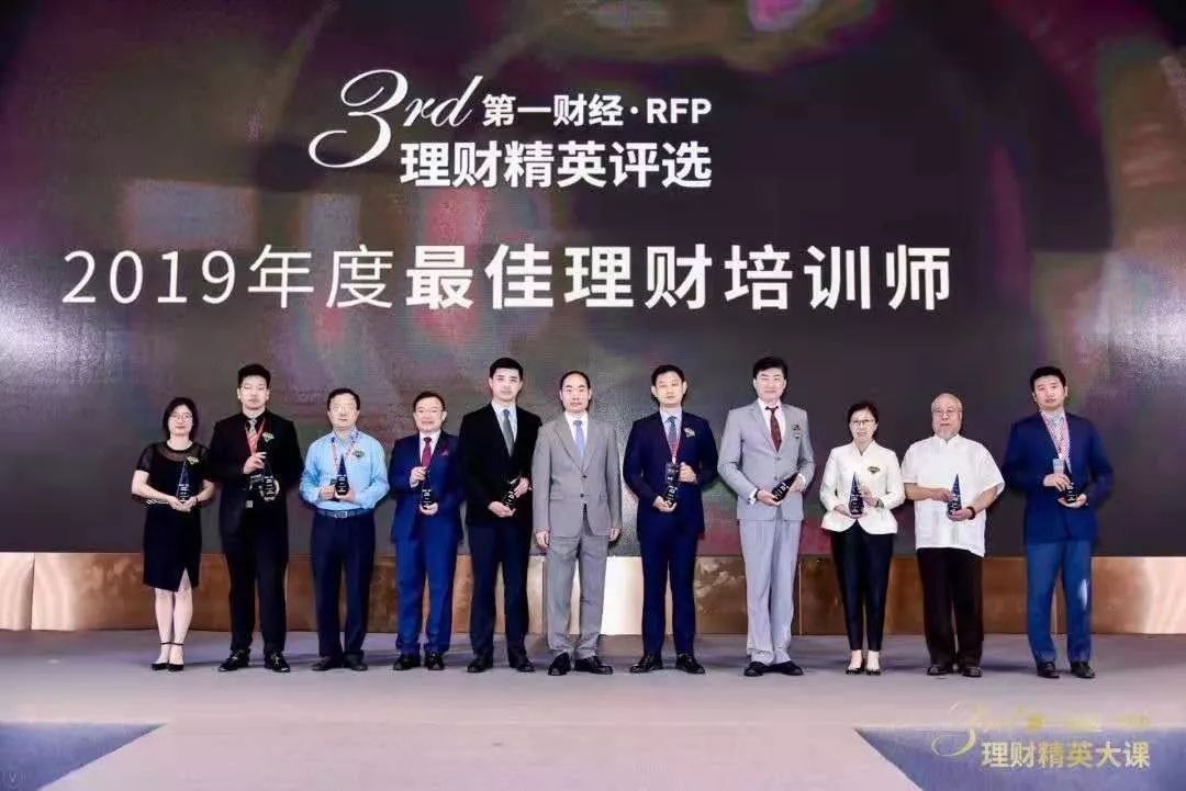 崔晓勇,戴相成,韩元元,金丽芳,梅红,皮嘉佳,钱轶群,王蓓,王念,吴辉婵