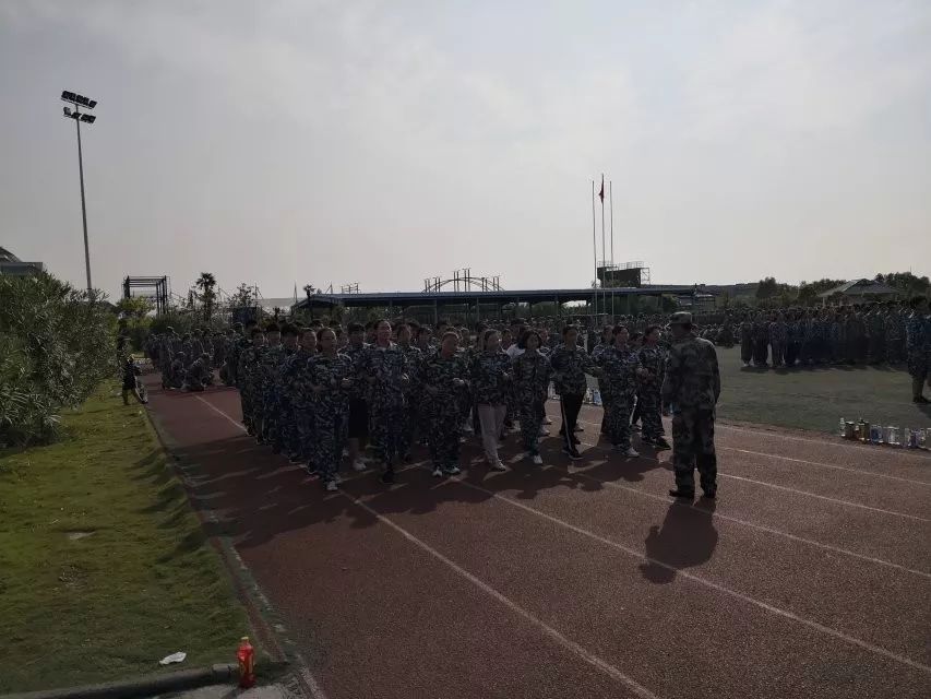 金沙中学2019级新生军训实录(四)