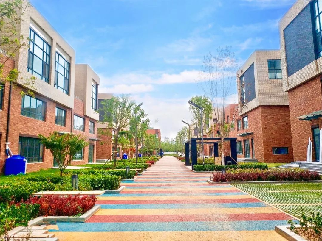 新作遇见银丰东八区企业公馆方案设计