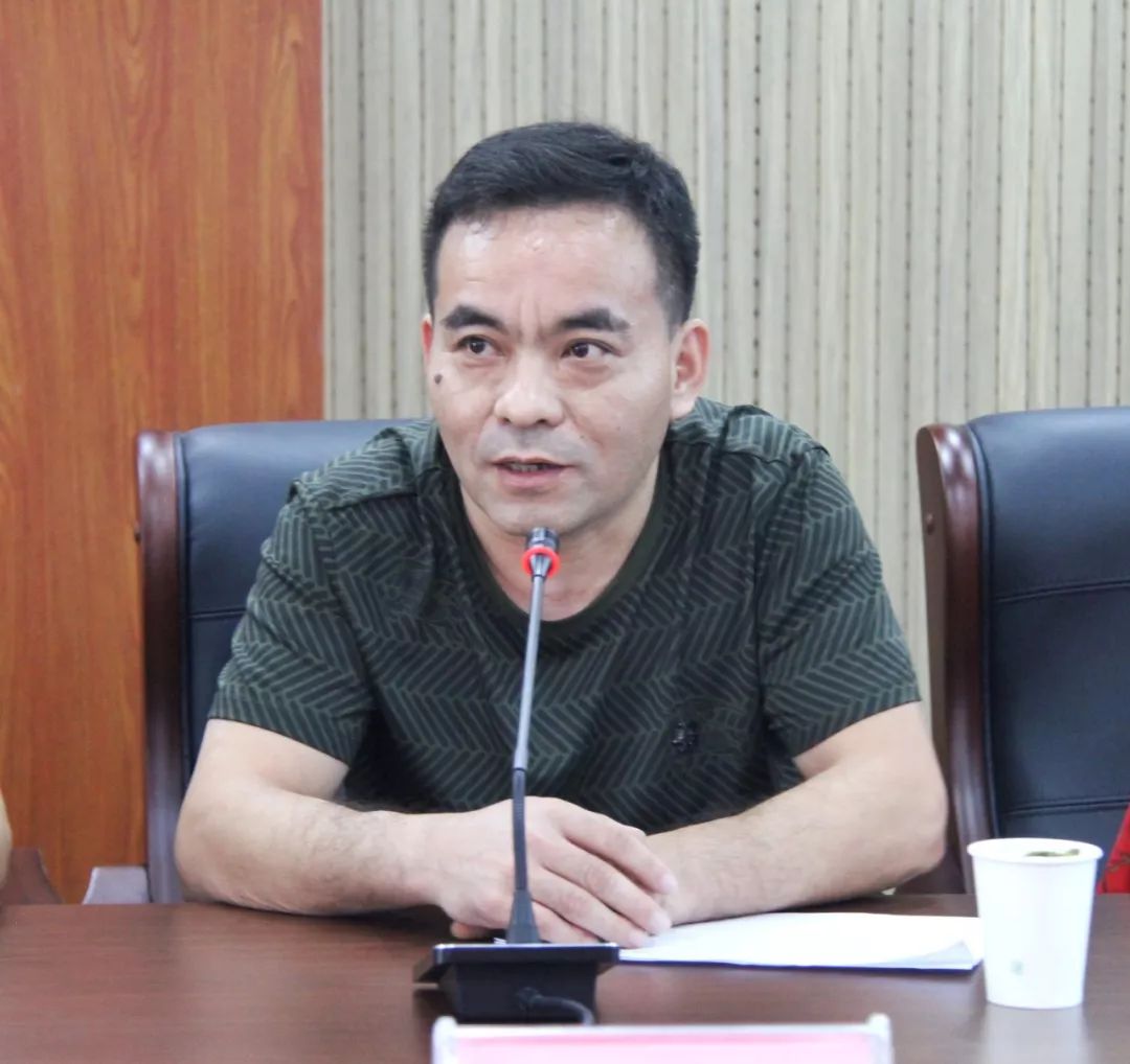 向着三千里外前行富阳又一支援黔教师队伍出发