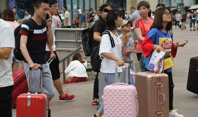 看清华大学家长的做法你就明白了_孩子