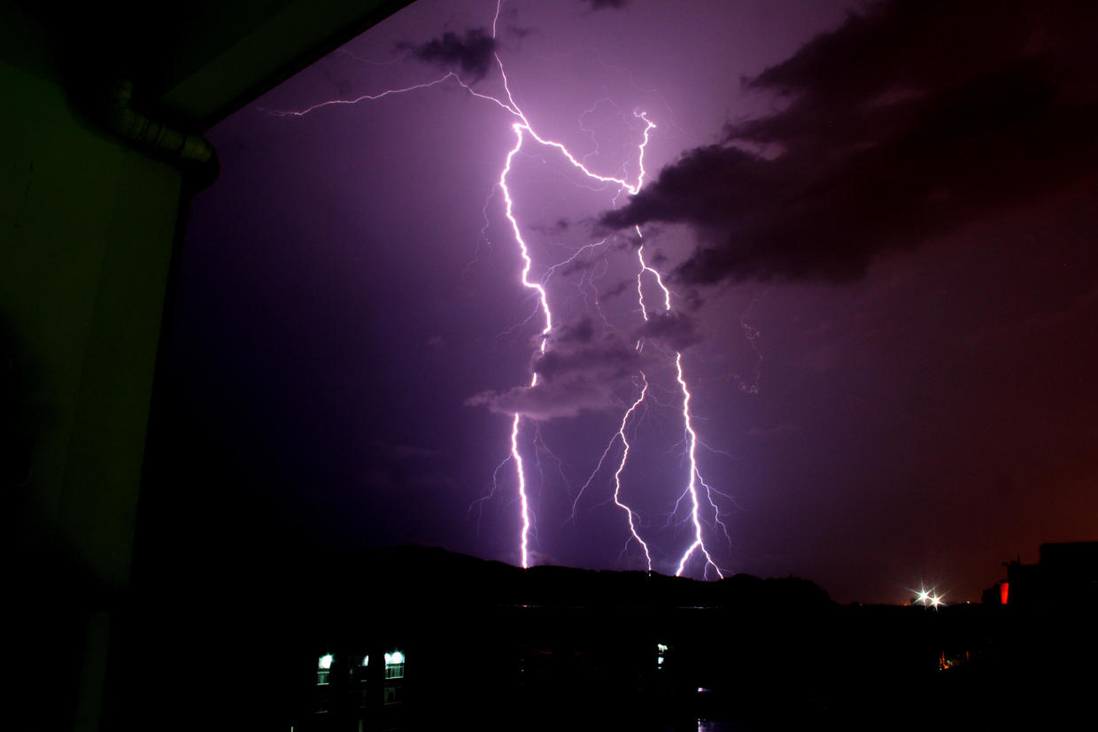 打雷天,打雷_大山谷图库