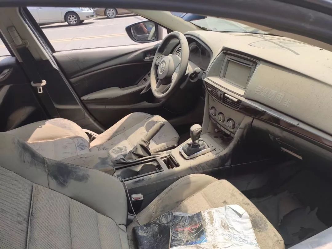 台风"利奇马"过后,泡水宝马2万起拍, 泡水五菱100起拍! 网友:这能买?