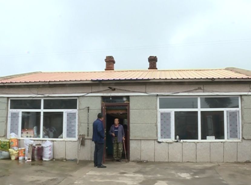 "扶贫先扶志",在羊草镇火星村就有这样一个"人穷志不短"的建档立卡