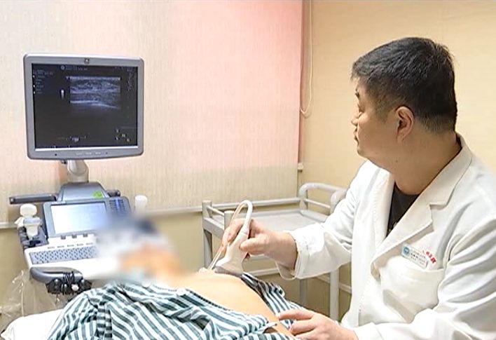男性也同样"乳腺疾病"并不是女性才会有的医生告诉启先生"男性乳房