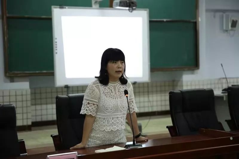 竞争合作挑战动力南充一中新校区举行初2022届教师双选大会