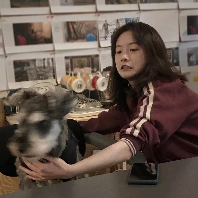 小欢喜中的乔英子要下线了剧外的元气女孩李庚希又回来了