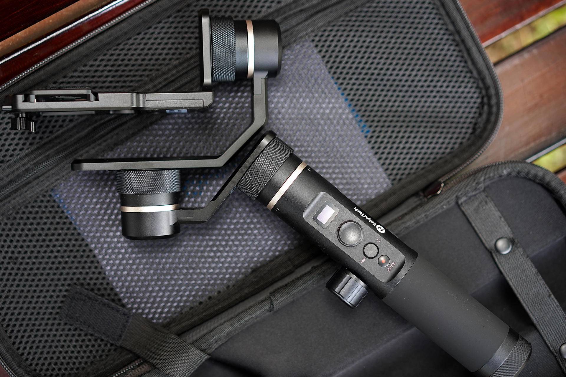 原创想拍好vlog担心手抖你需要一个万能的飞宇g6plus相机稳定器