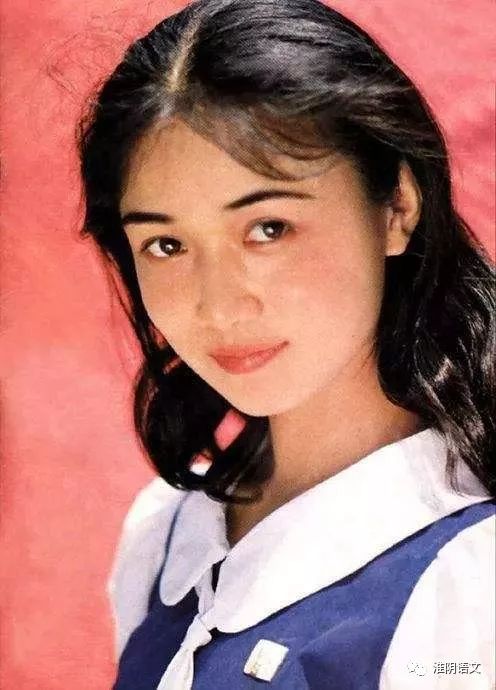 骆雪作了介绍,她是宋歌.