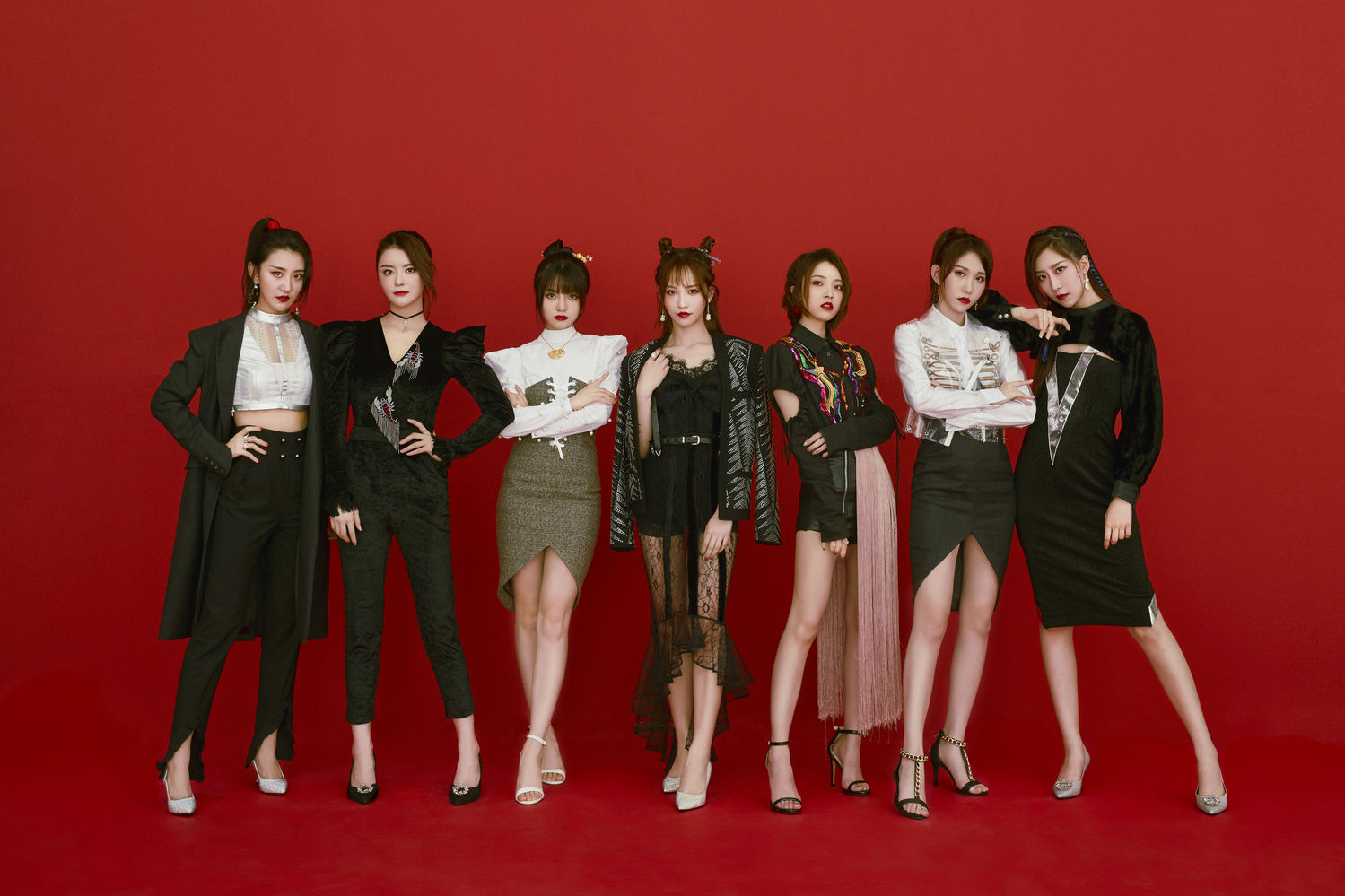 [消息]sing女团献唱新华社《声在中国》 祝福祖国70华诞