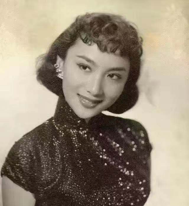 夏梦是中国电影有史以来最漂亮的女演员,气质不凡,令人沉醉_林葆诚