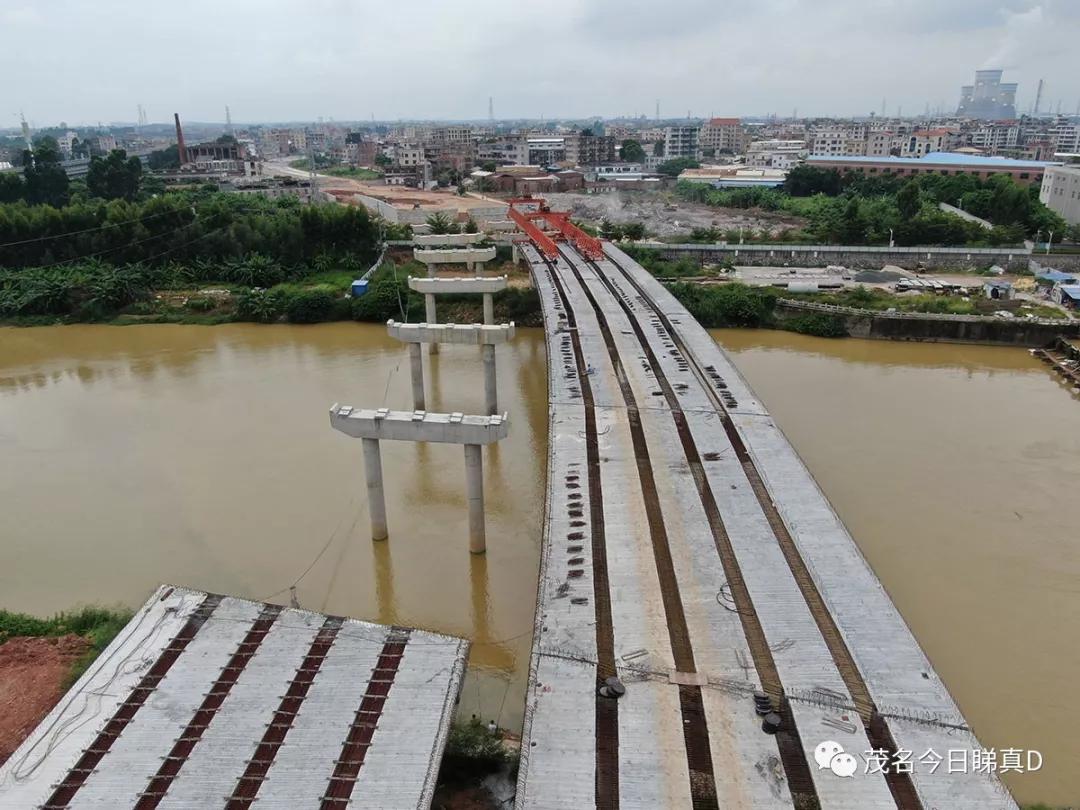 完成后化州入茂名市区有望半小时可到达!今年内一定要通车!